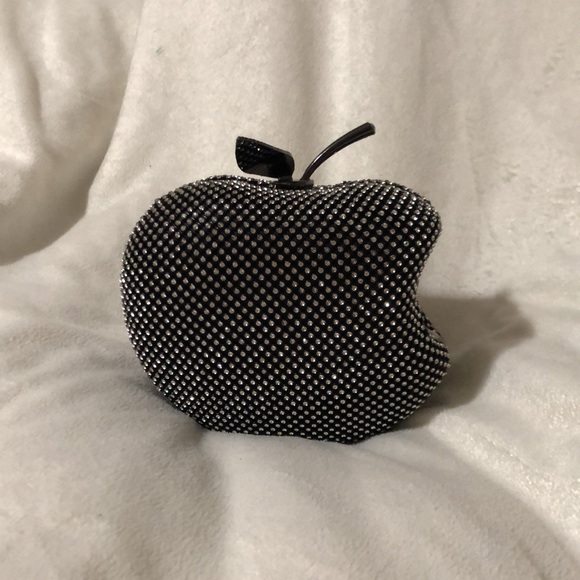 COPY - Black Bitten Apple Crystal Clutch w/ detachable chain (46”) - Picture 5 of 8